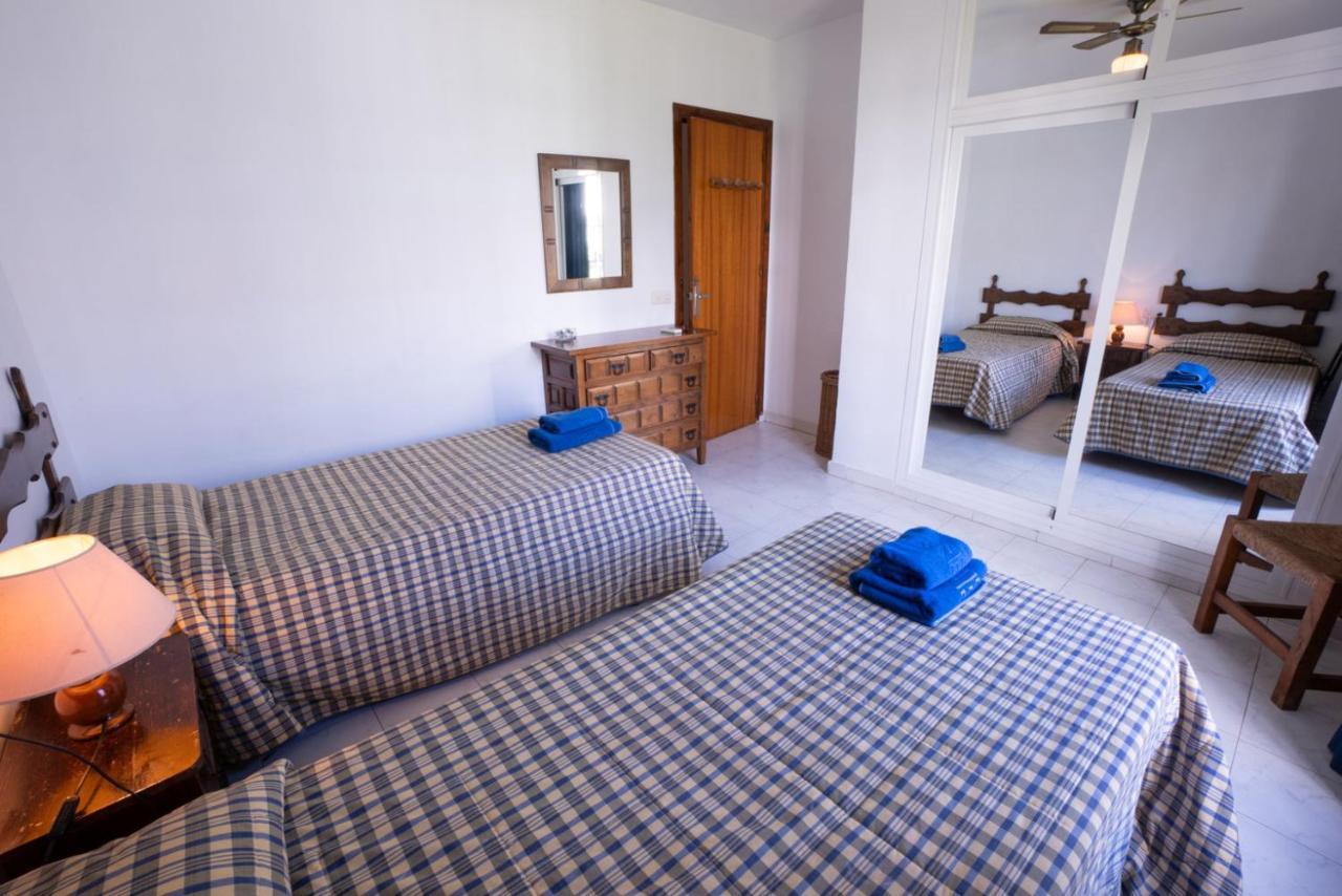 Hacienda 19 Menyber Apartment Nerja Exterior photo